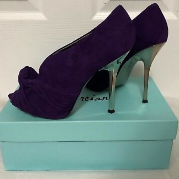 Marciano Purple heels Size 7 - Picture 4 of 7